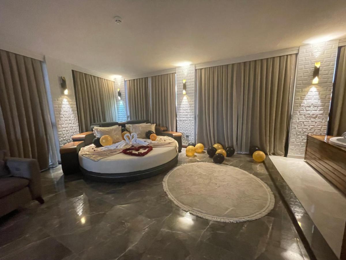 Le Luxe & 5* Бурса